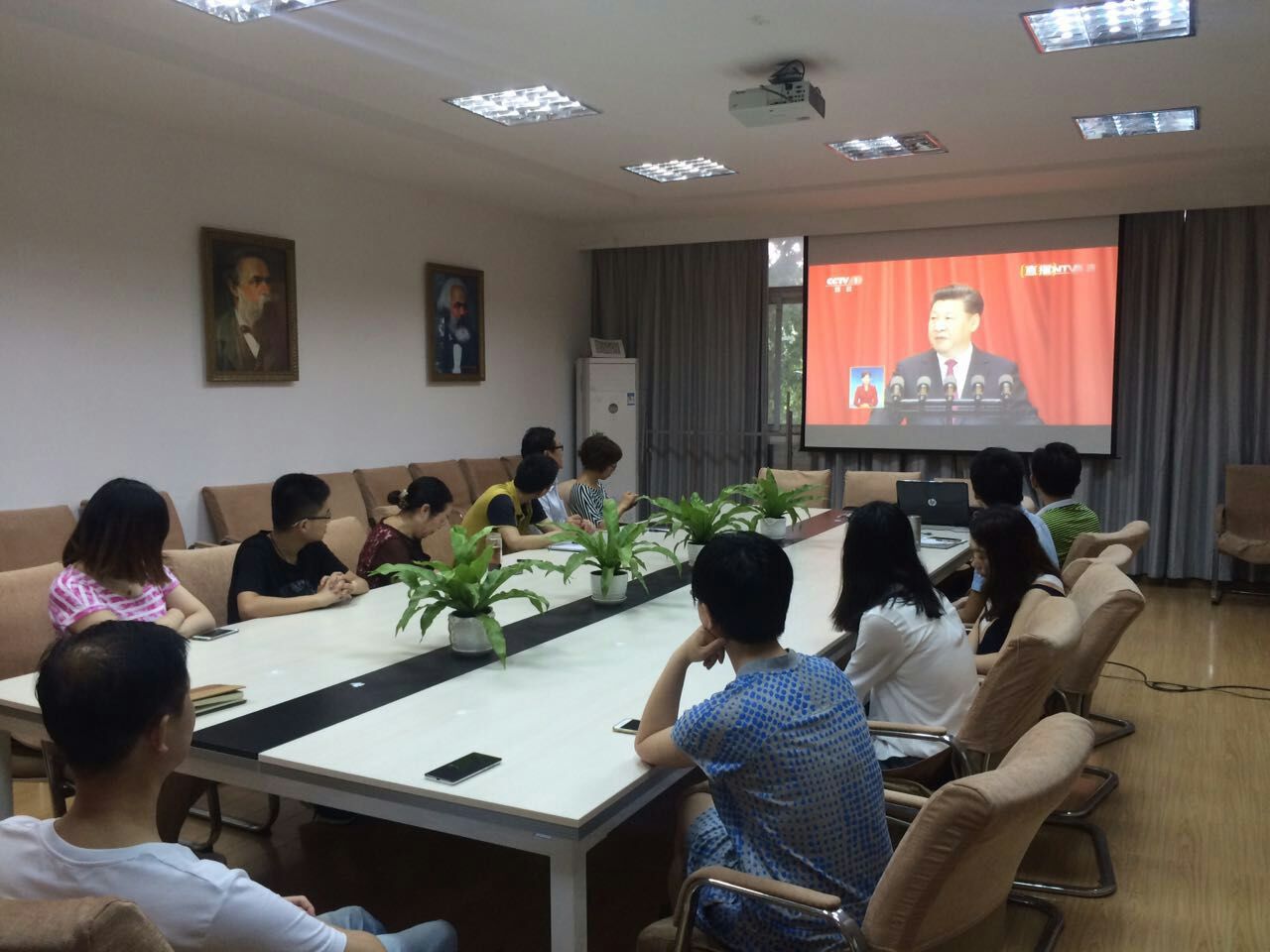 【两学一做】365英国上市官方网站组织观看建党95周年庆祝大会
